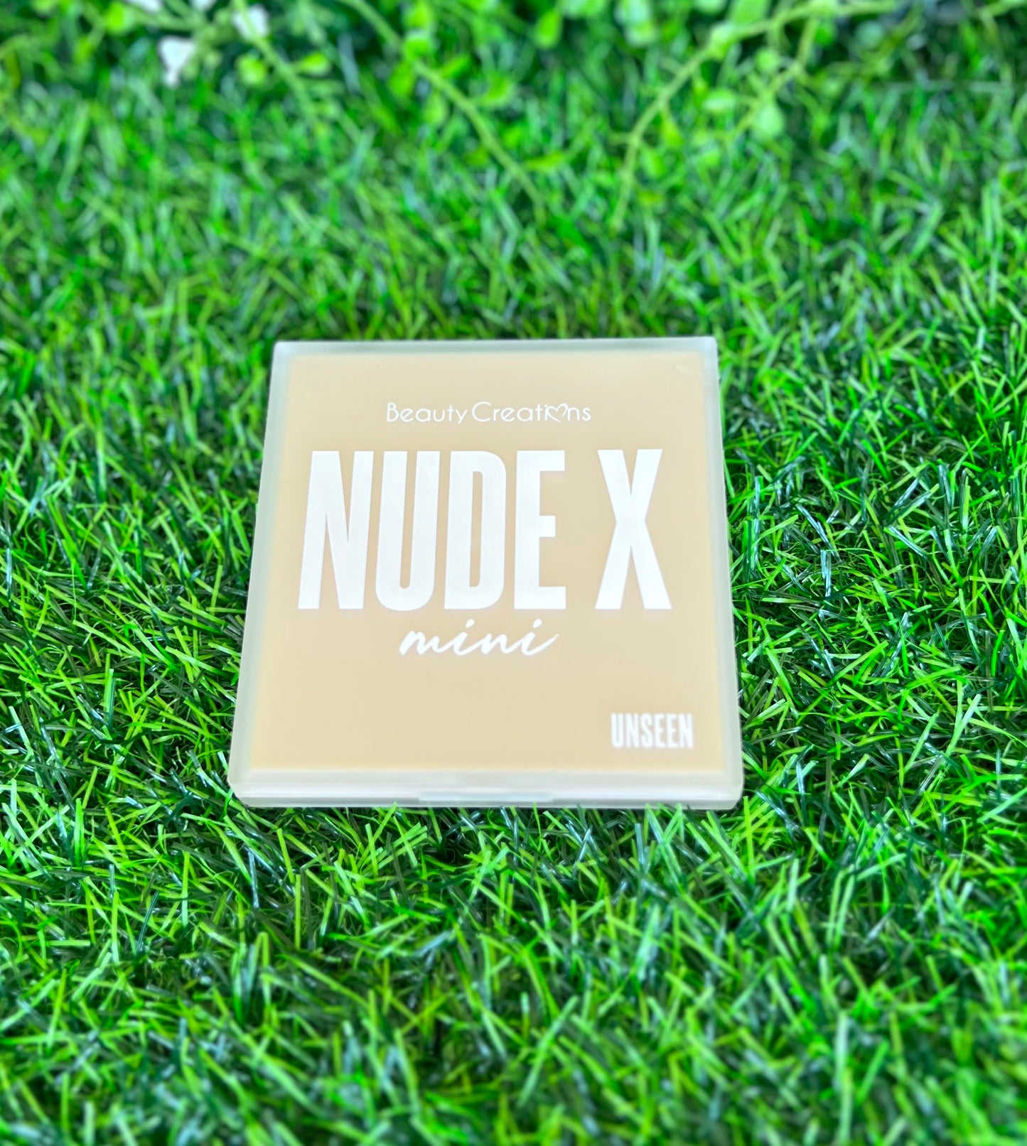 Nude X - Unseen Palette