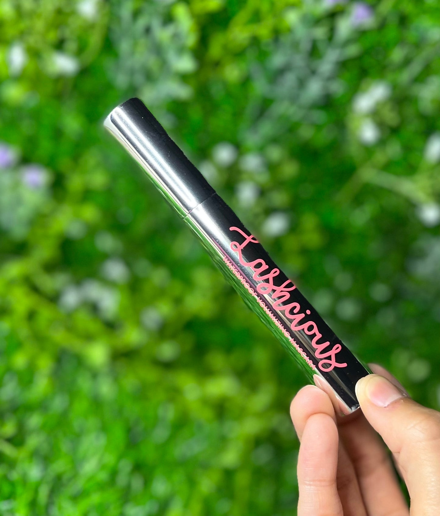 Lashcious Volumizing Mascara