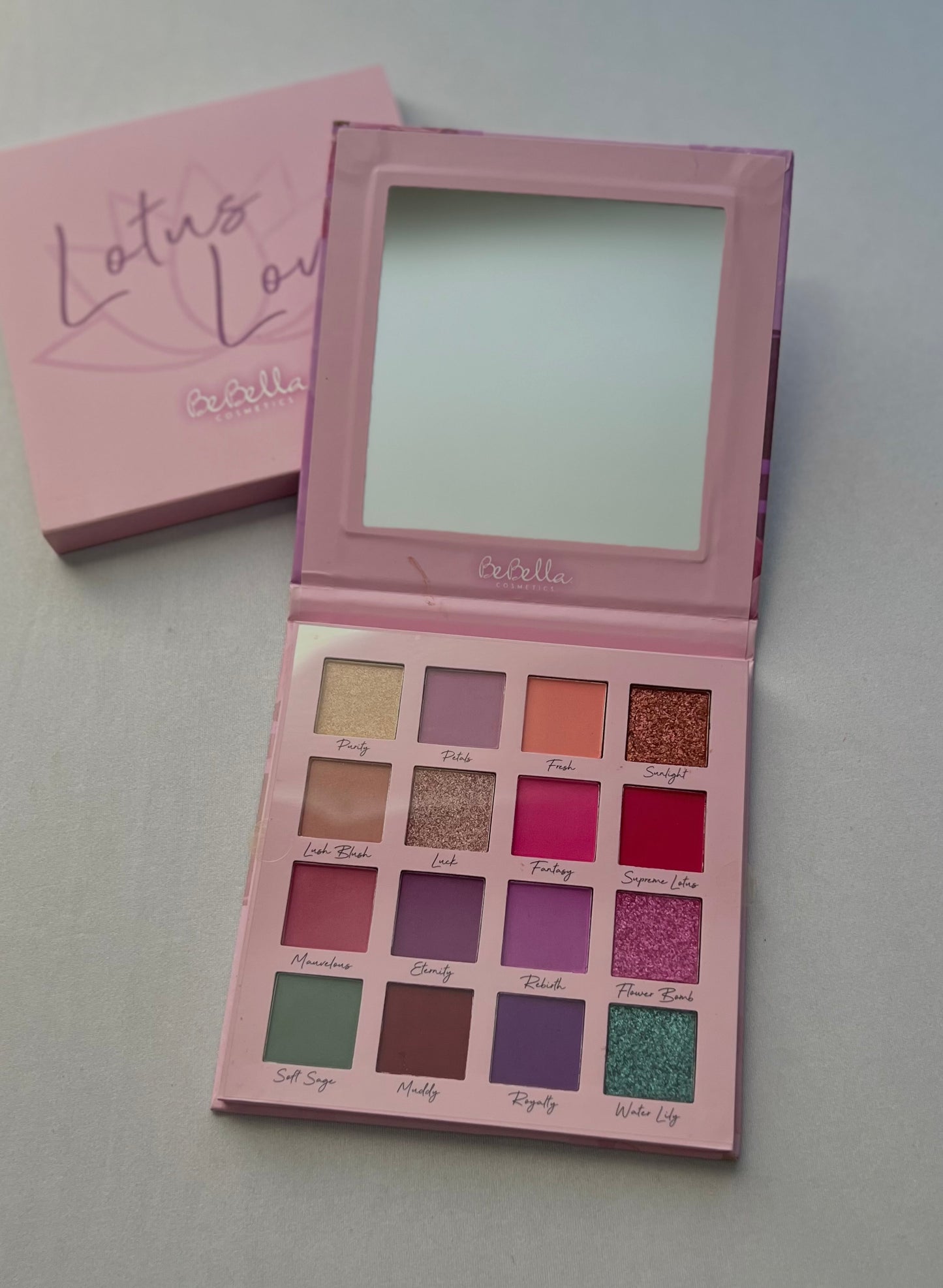 Lotus Love Eyeshadow Palette